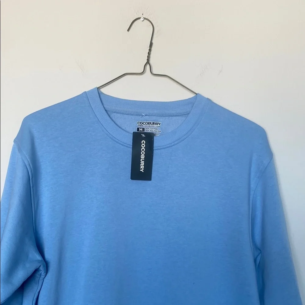 Cocoburry Men’s Unisex Blue Sweater Size Medium NWT